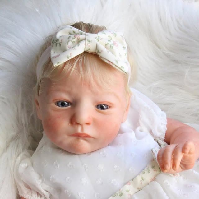 Maternidade Encantada reborn doll